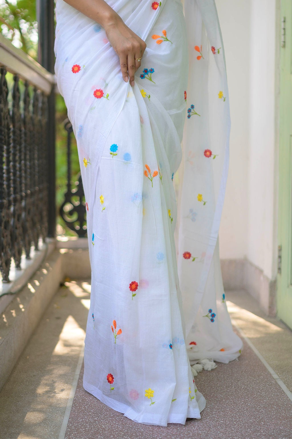 White Embroidered Mulmul Cotton Saree