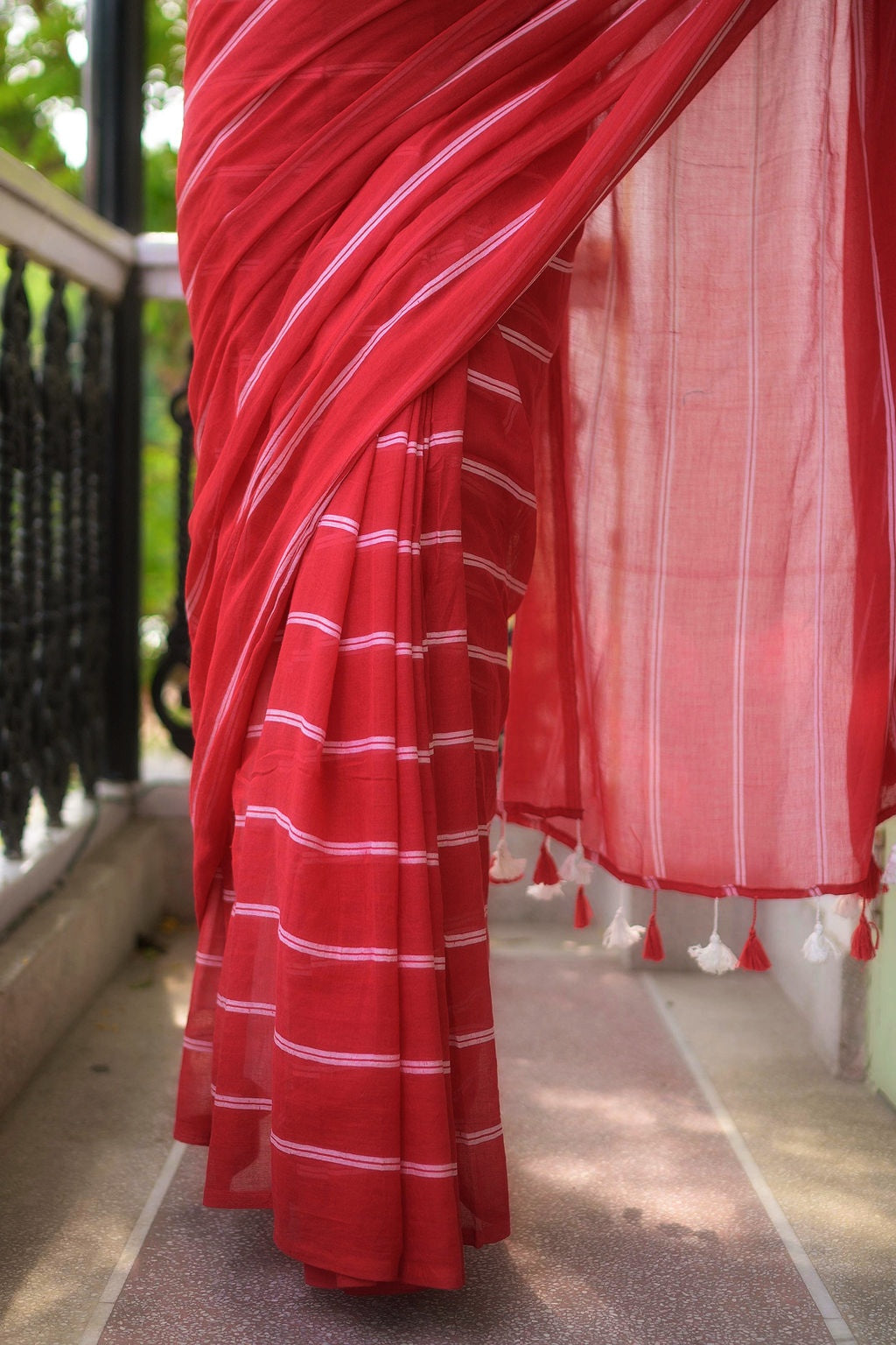 Classic Red Mulmul Cotton Saree
