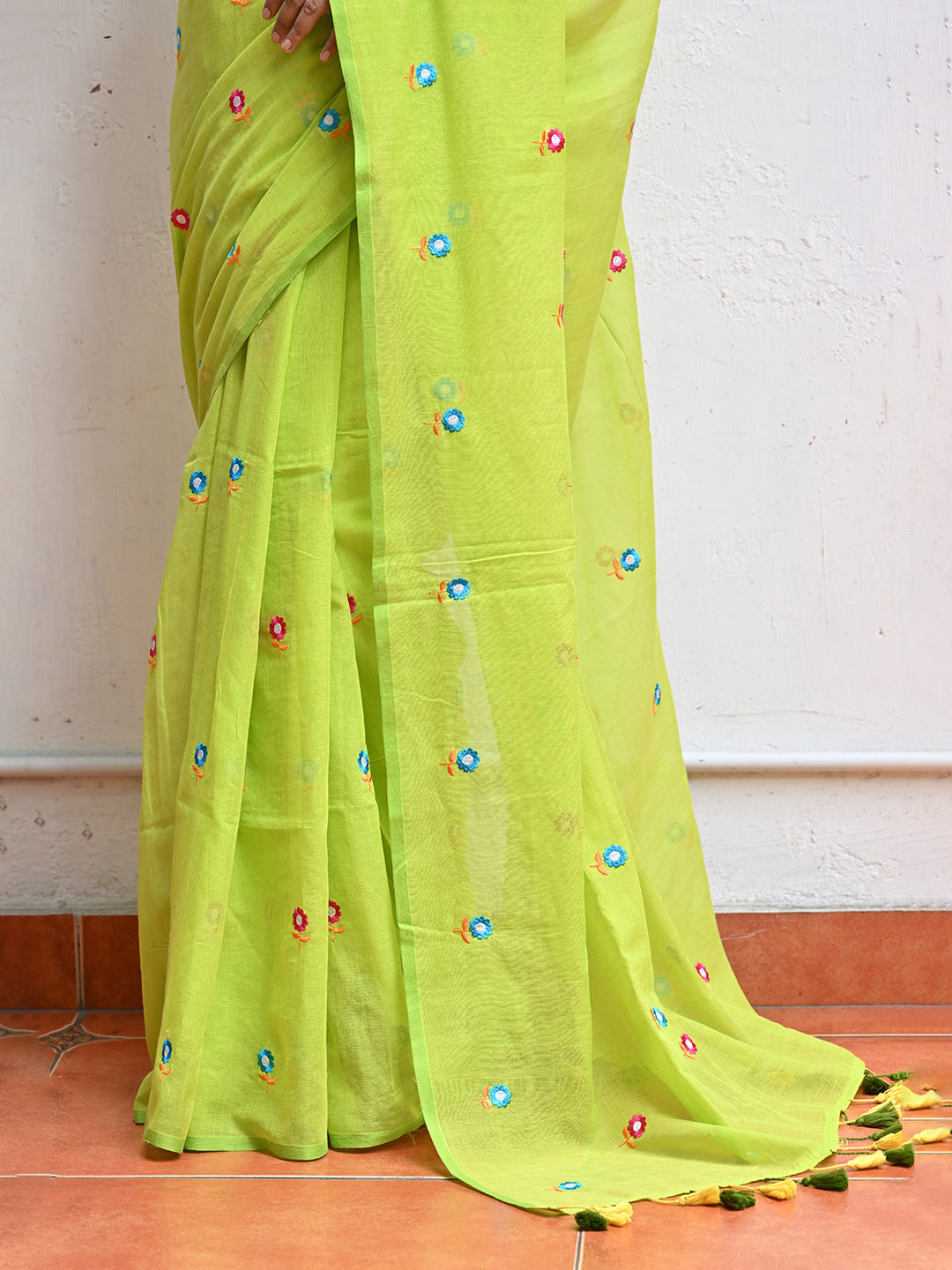 Green Mulmul Cotton Saree