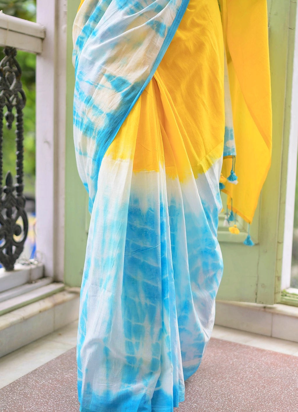 Tie and dye Mulmul Cotton Saree
