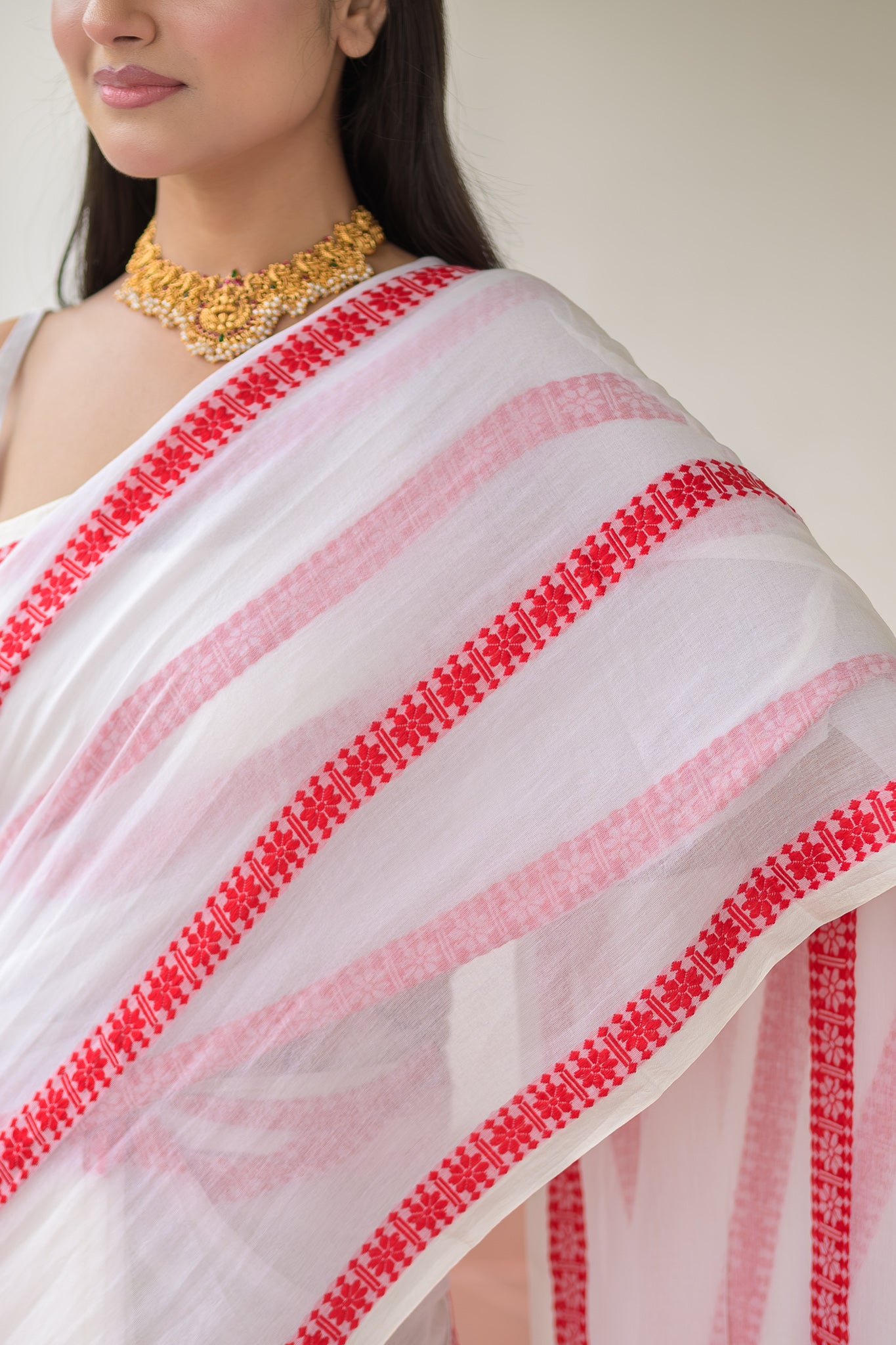 White And Red Embroidery Mulmul Cotton Saree