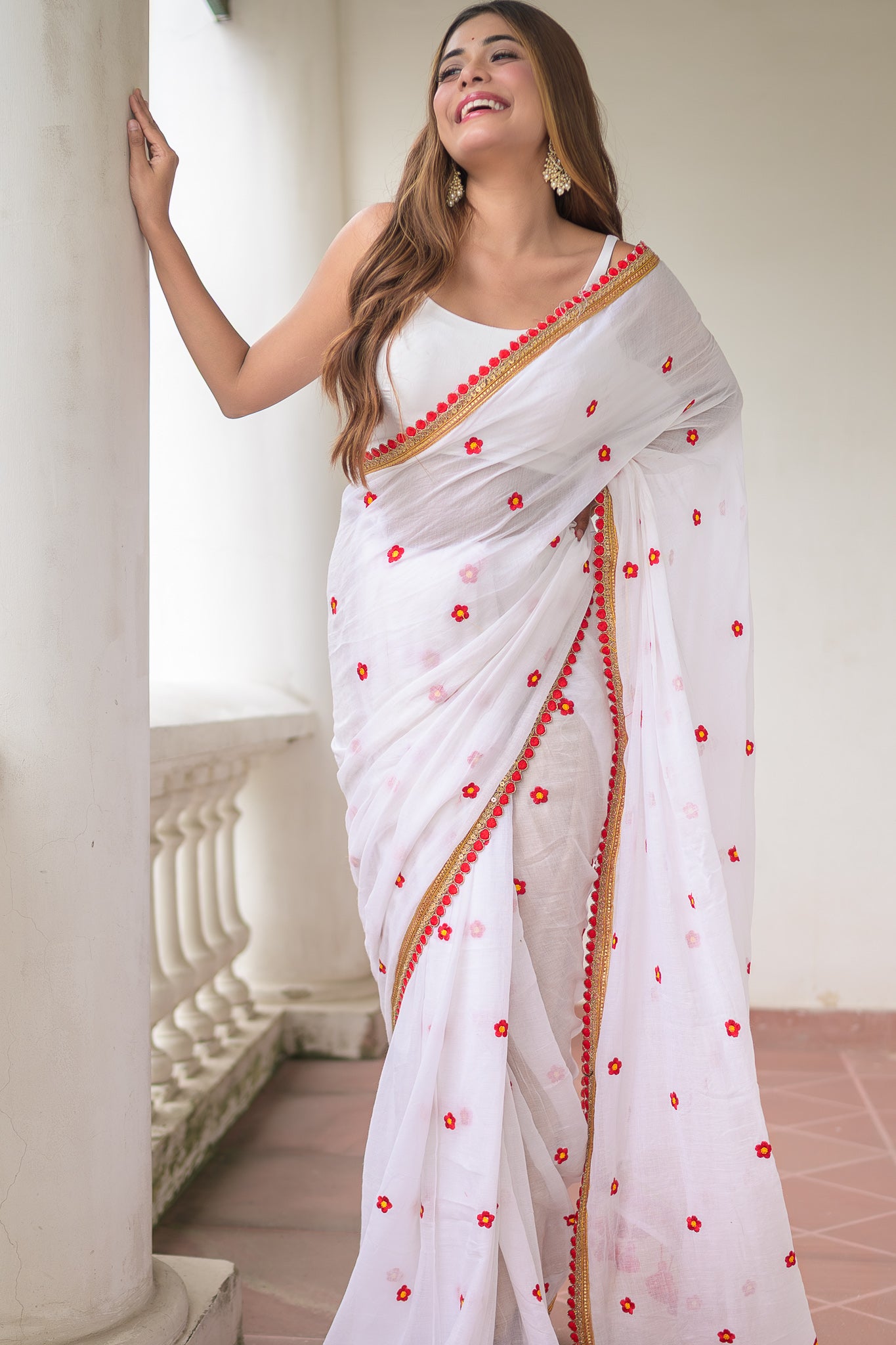 White And Red Embroidery Mulmul Cotton Saree