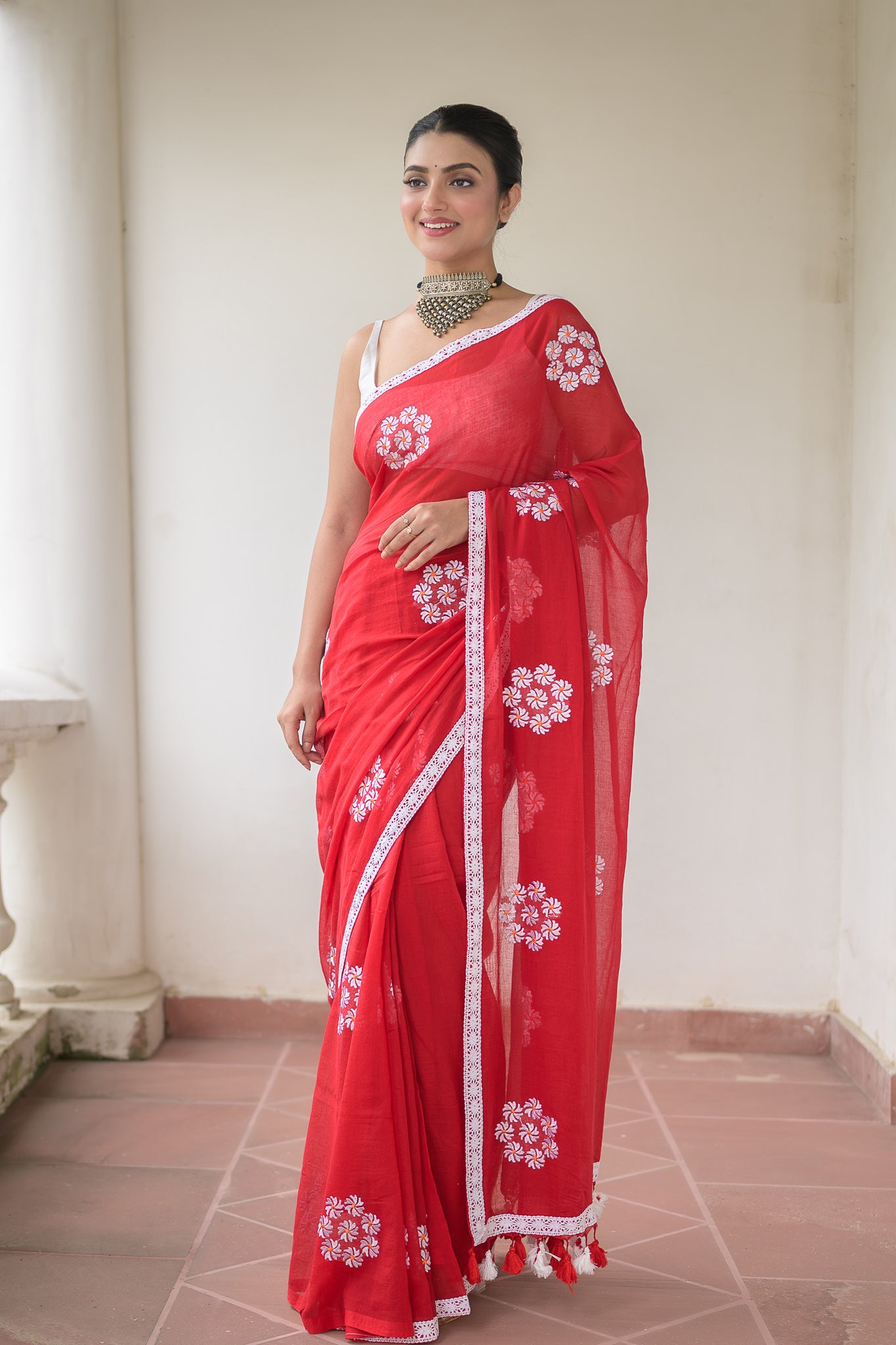 Red Siuli Mulmul Cotton Saree
