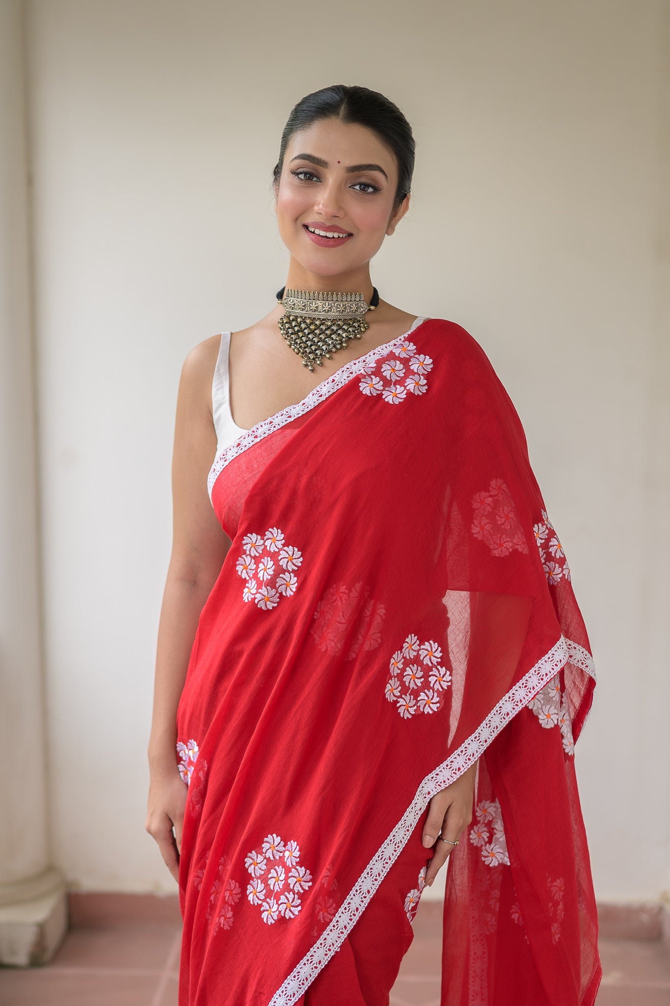 Red Siuli Mulmul Cotton Saree