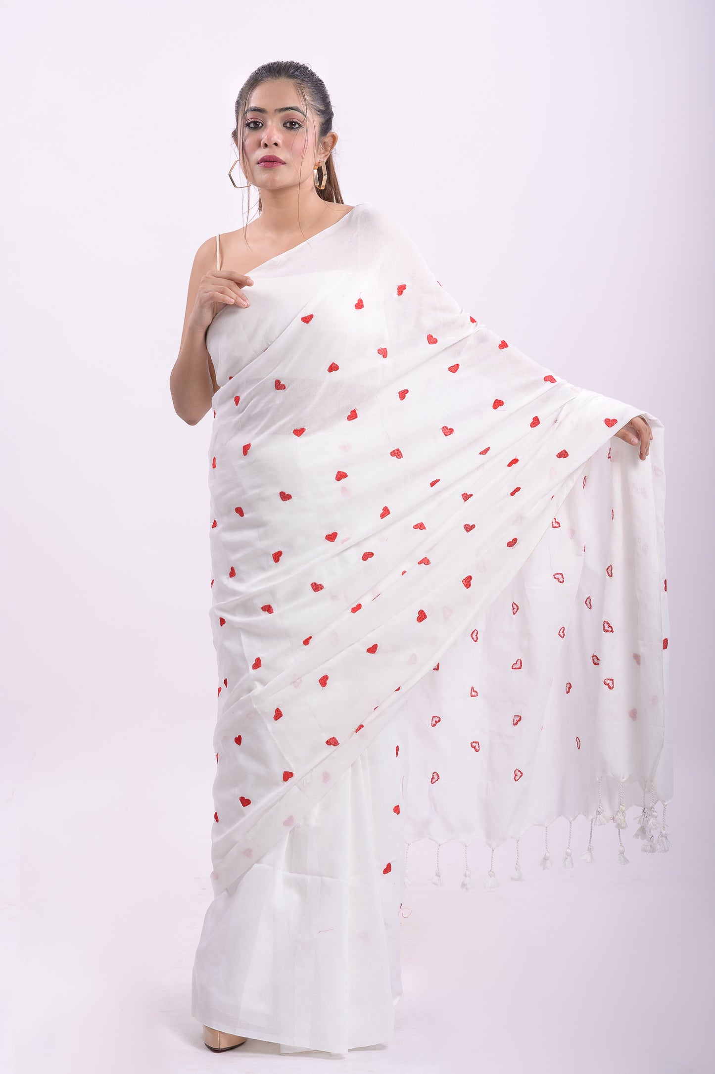 White Love Mulmul Cotton Saree
