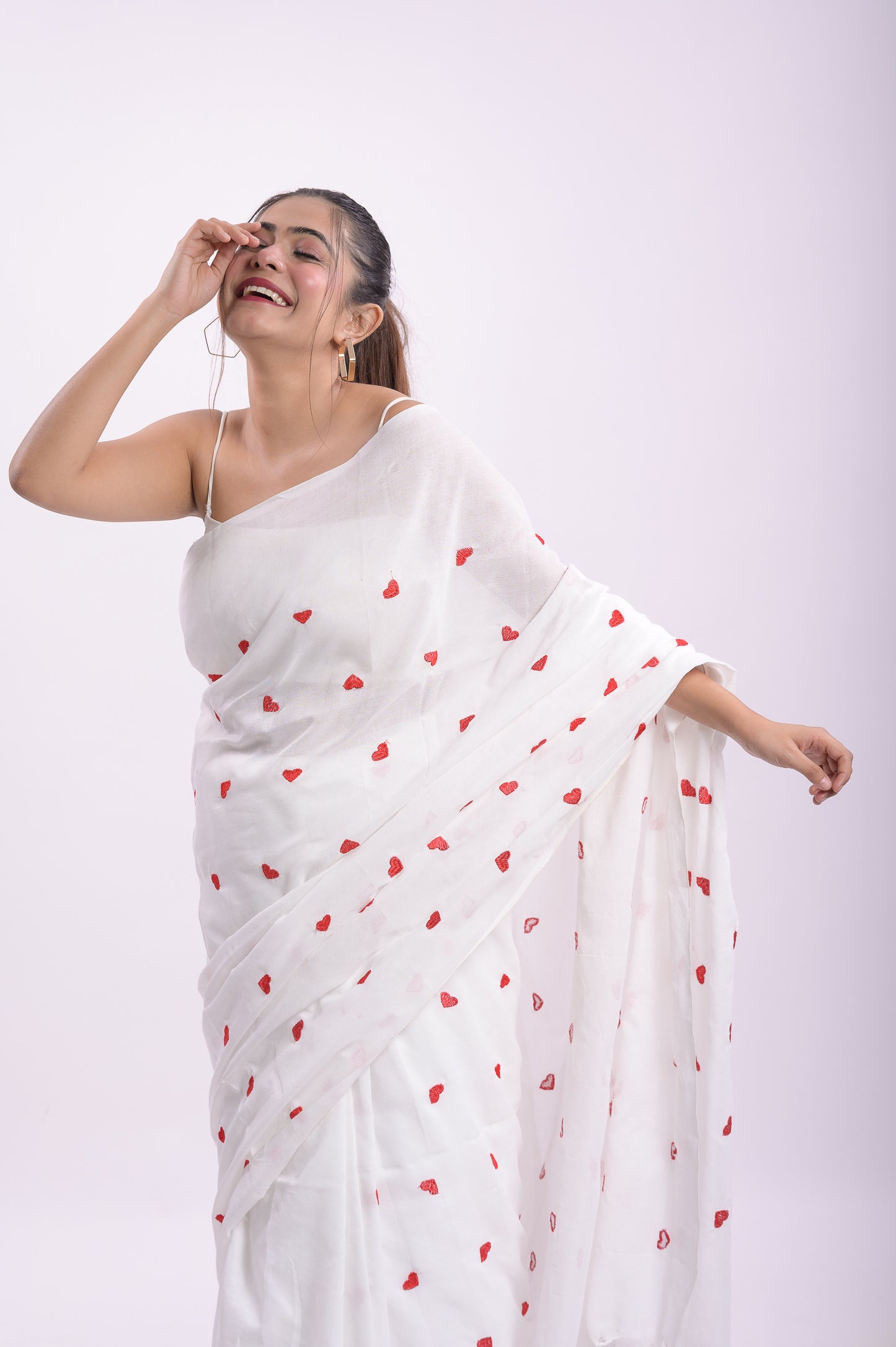 White Love Mulmul Cotton Saree