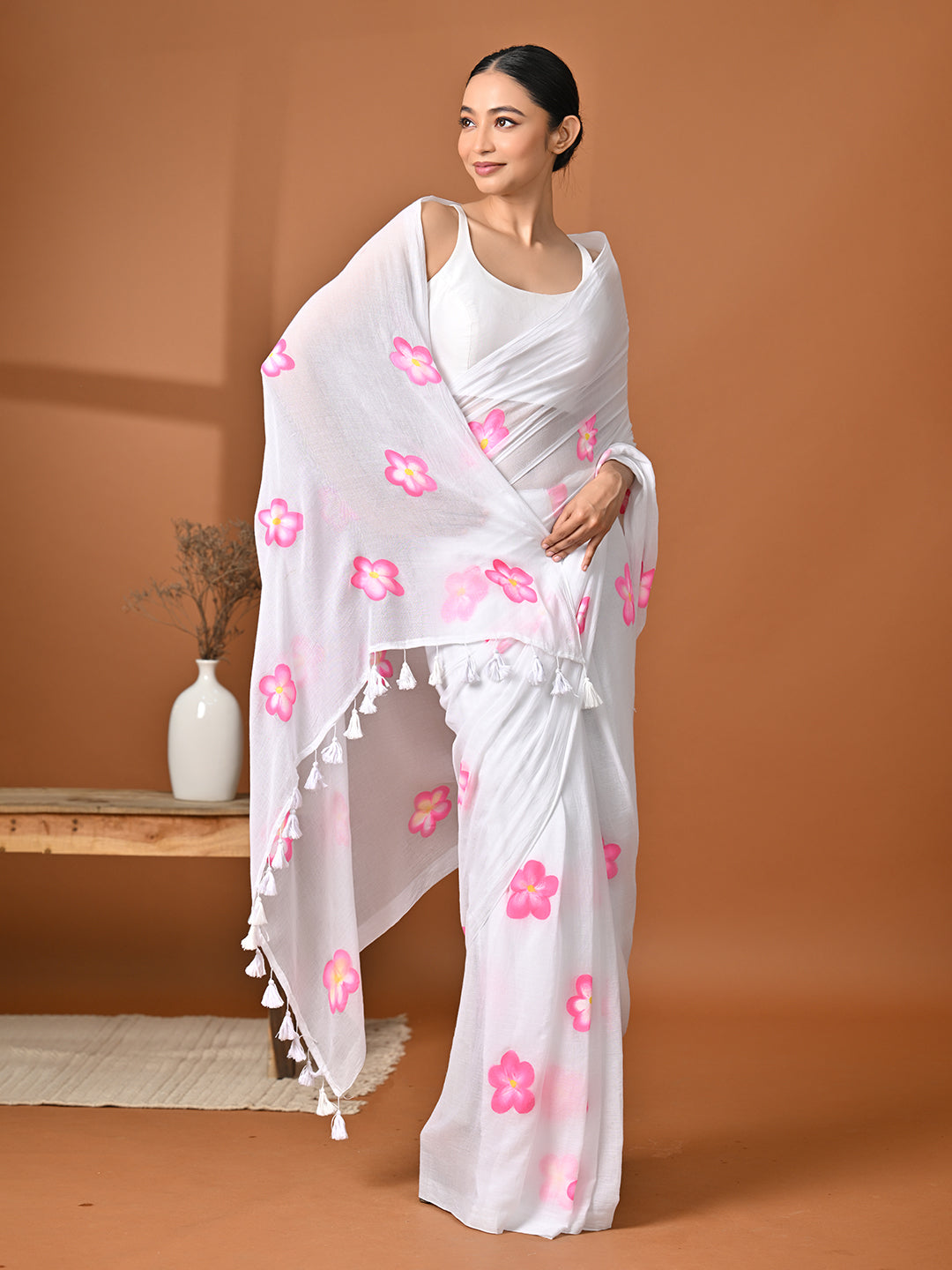 Hand Painted White Mulmul Cotton Saree