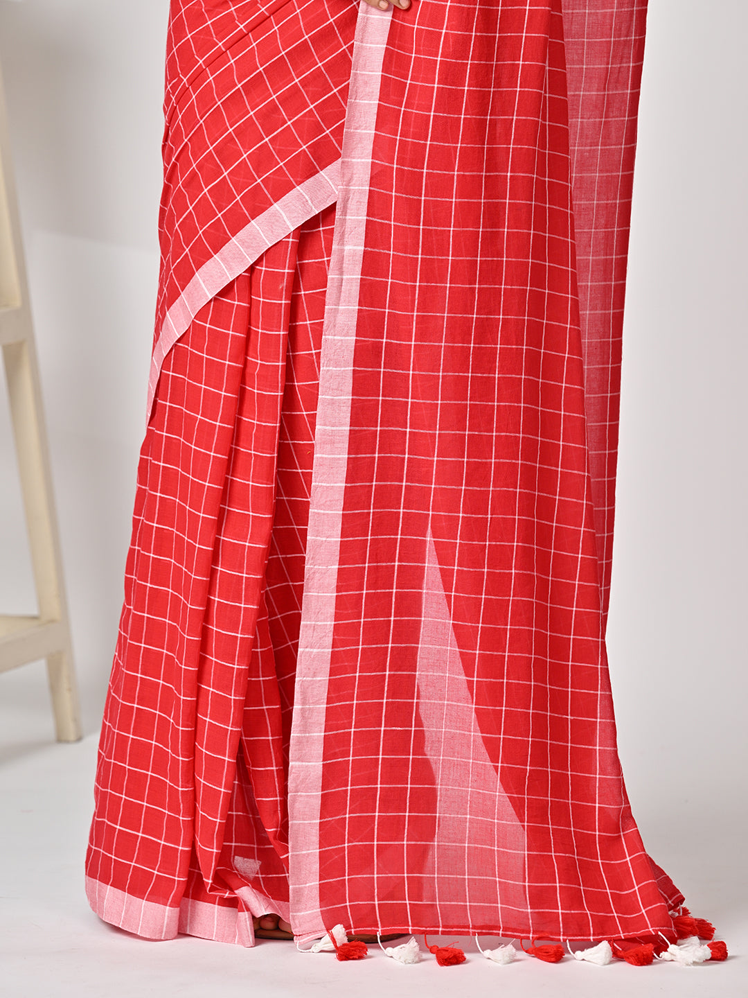 Red Mulmul Cotton Saree