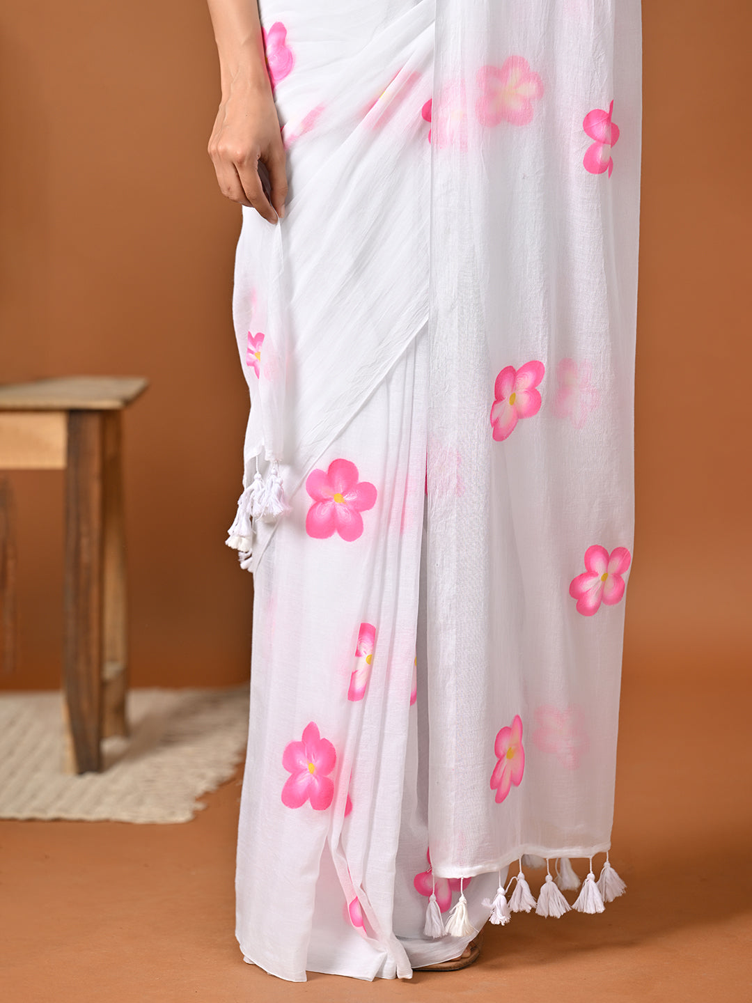 Hand Painted White Mulmul Cotton Saree