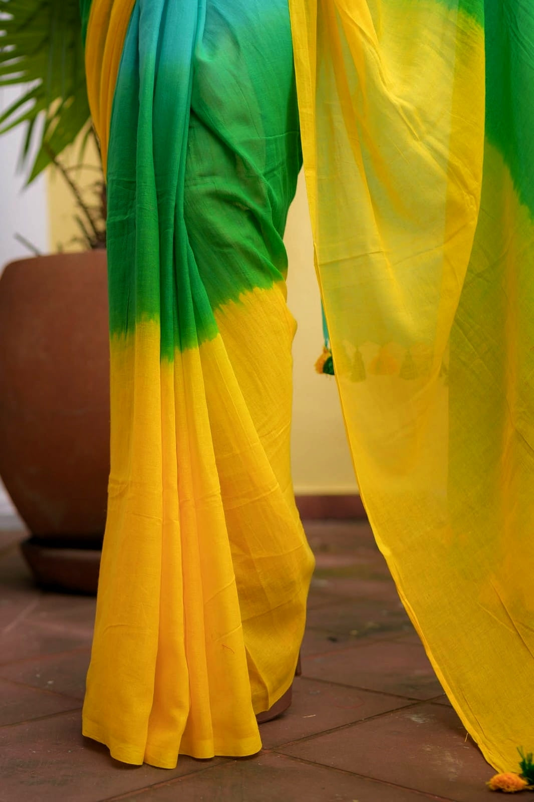 Green Yellow Tie Dye Mulmul Cotton Saree