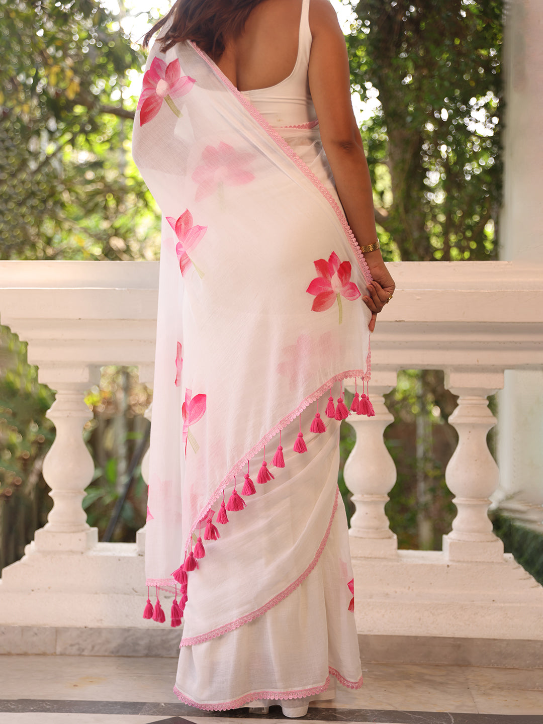 White Pink Floral Mulmul Cotton Saree