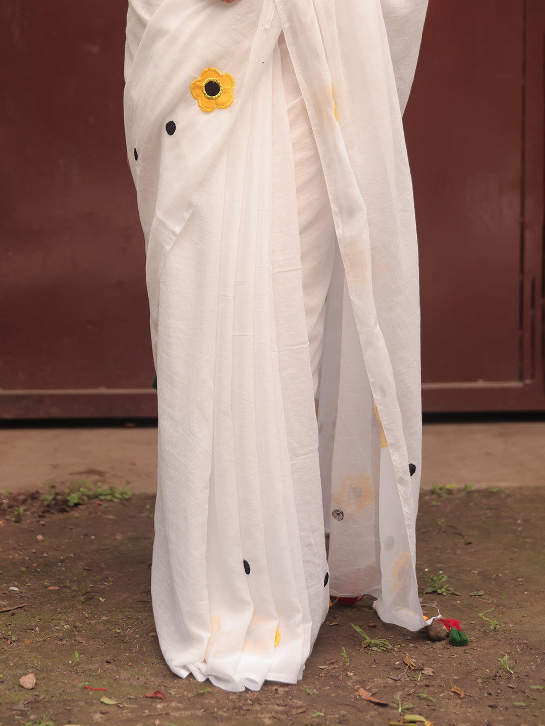 White Mulmul Cotton Saree