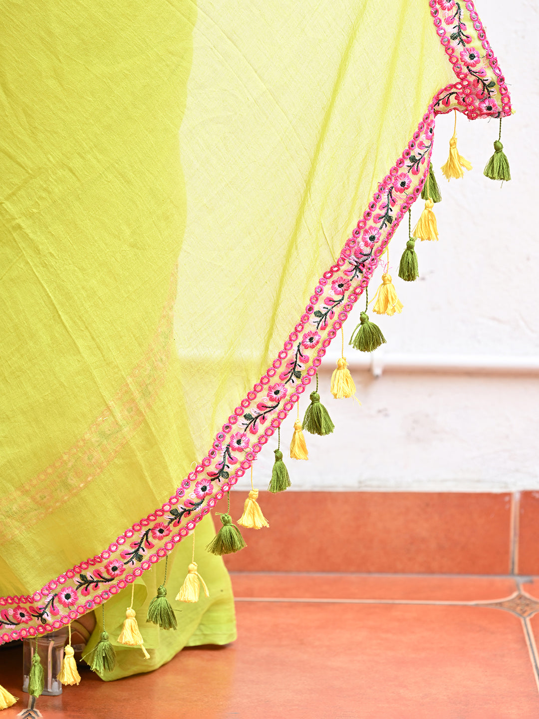 Green Mulmul Cotton Saree