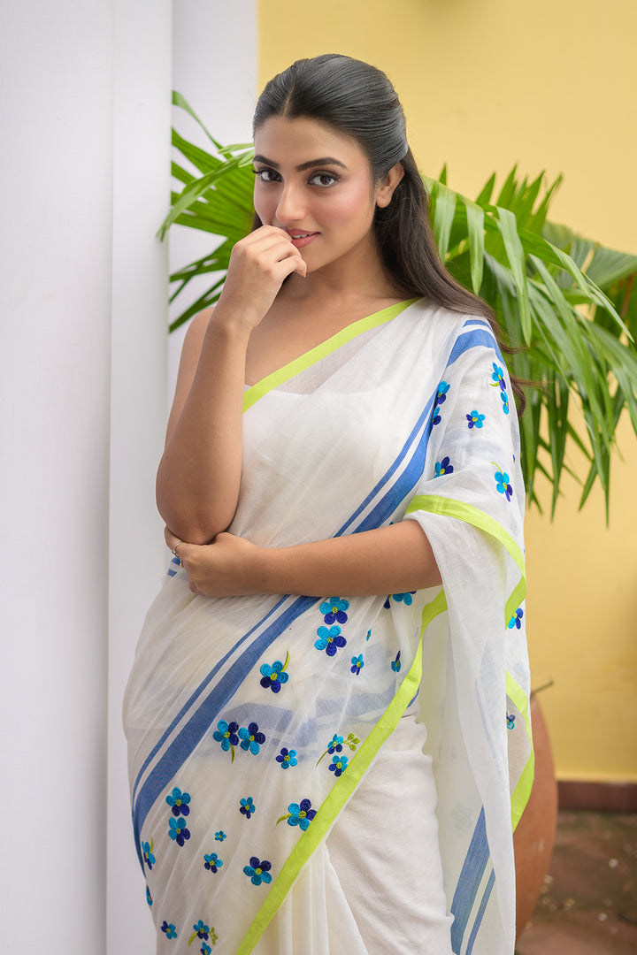 White Flower Mulmul Cotton Saree