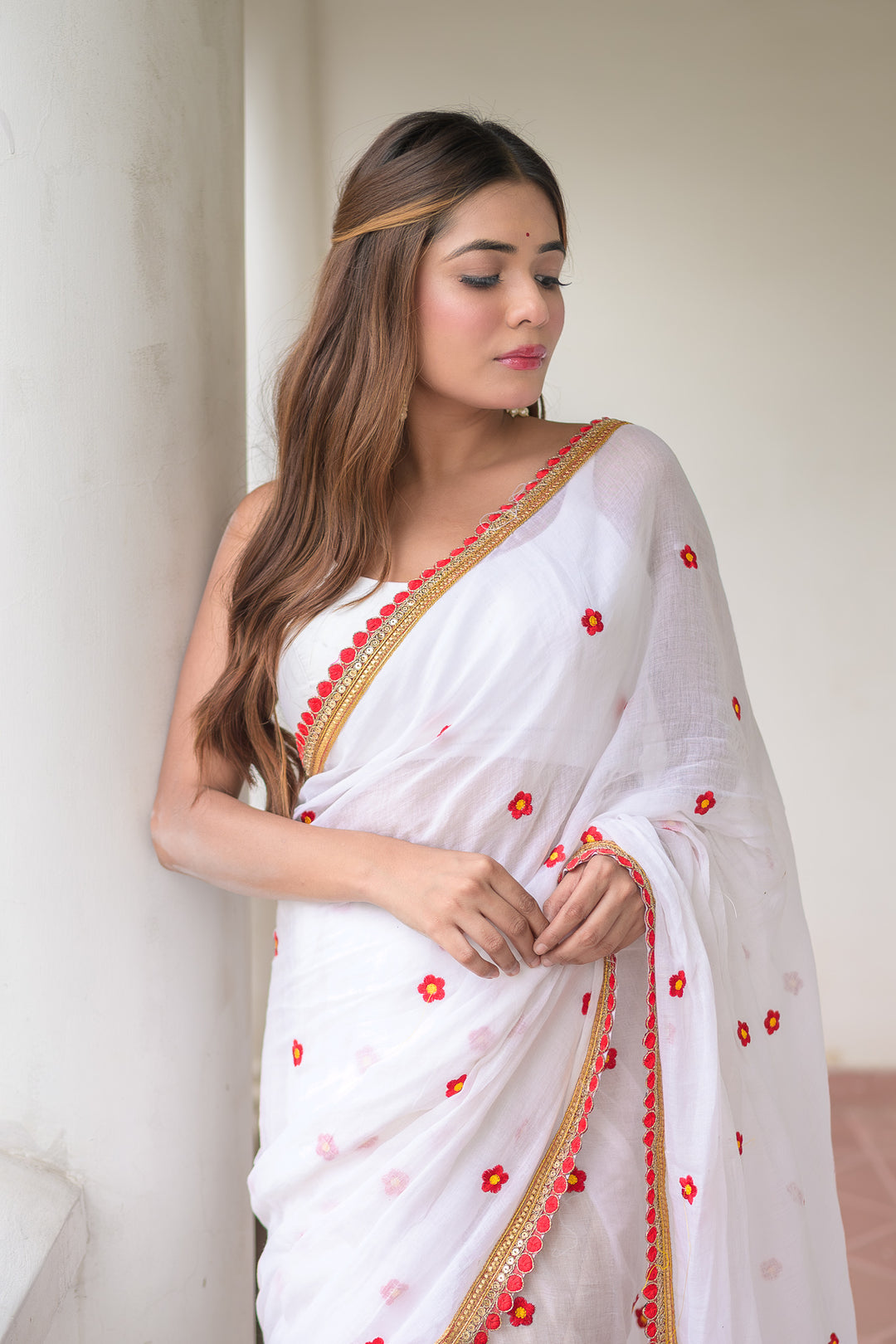 White And Red Embroidery Mulmul Cotton Saree
