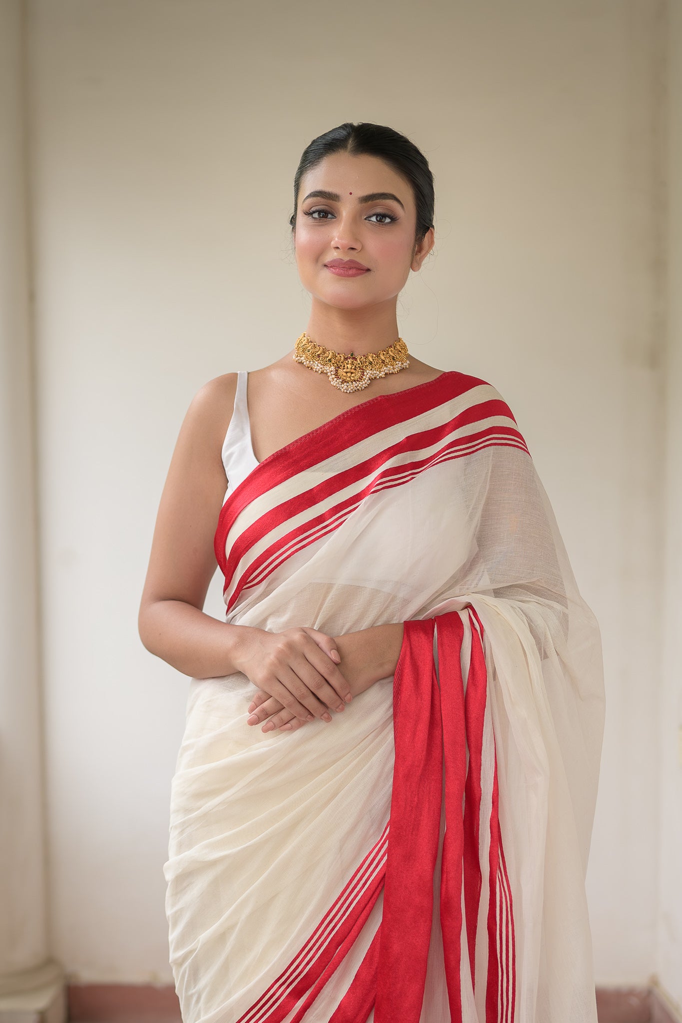 White And Red Pure Cotton Saree