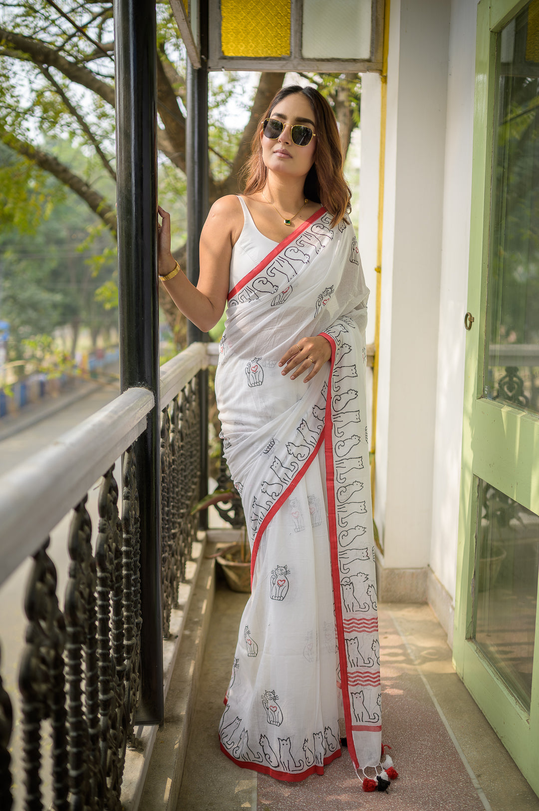 Cat Print White Mulmul Cotton Saree