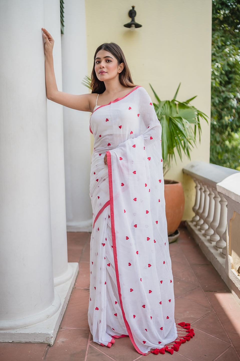 White And Red Love Mulmul Cotton Saree