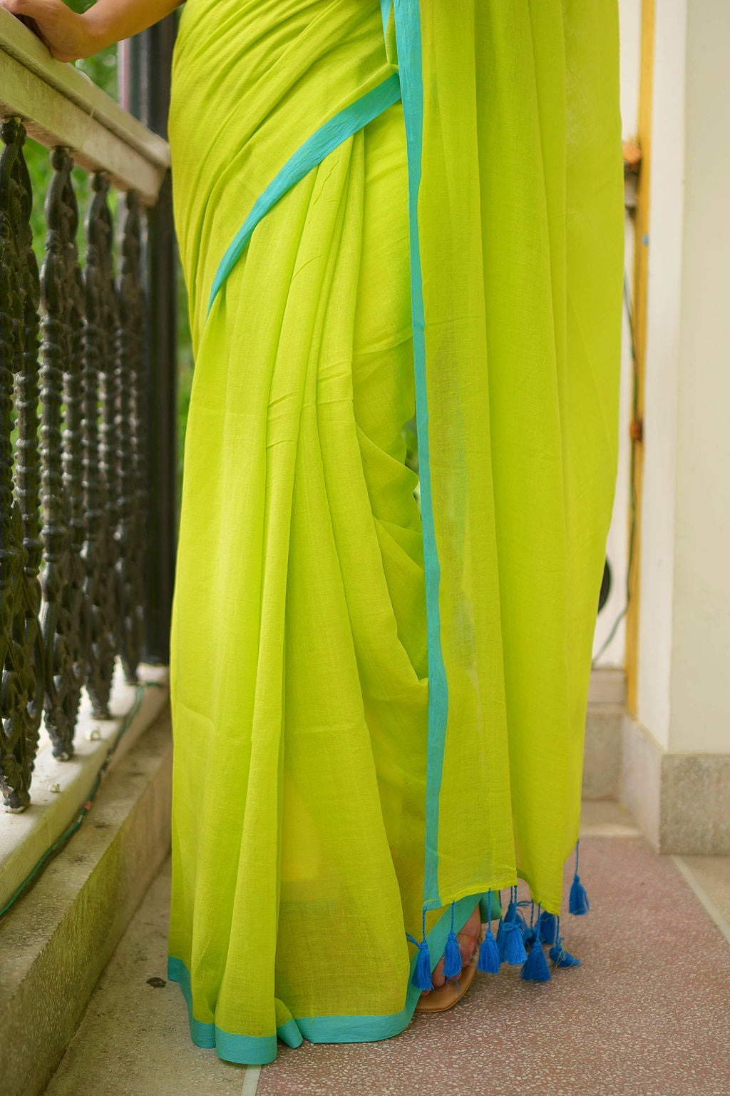 Neon Mulmul Cotton Saree