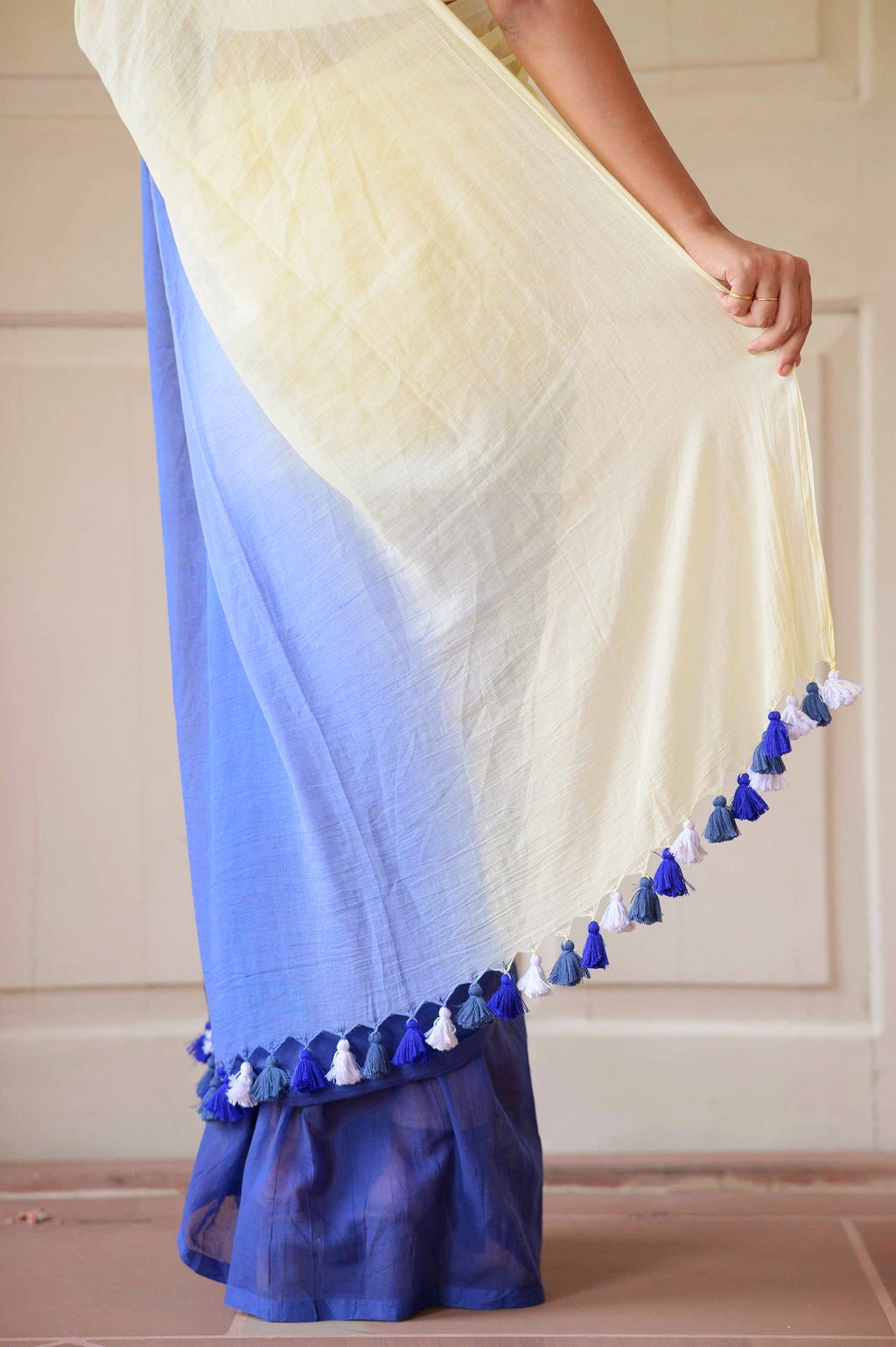 White Tie Dye Mulmul Cotton Saree