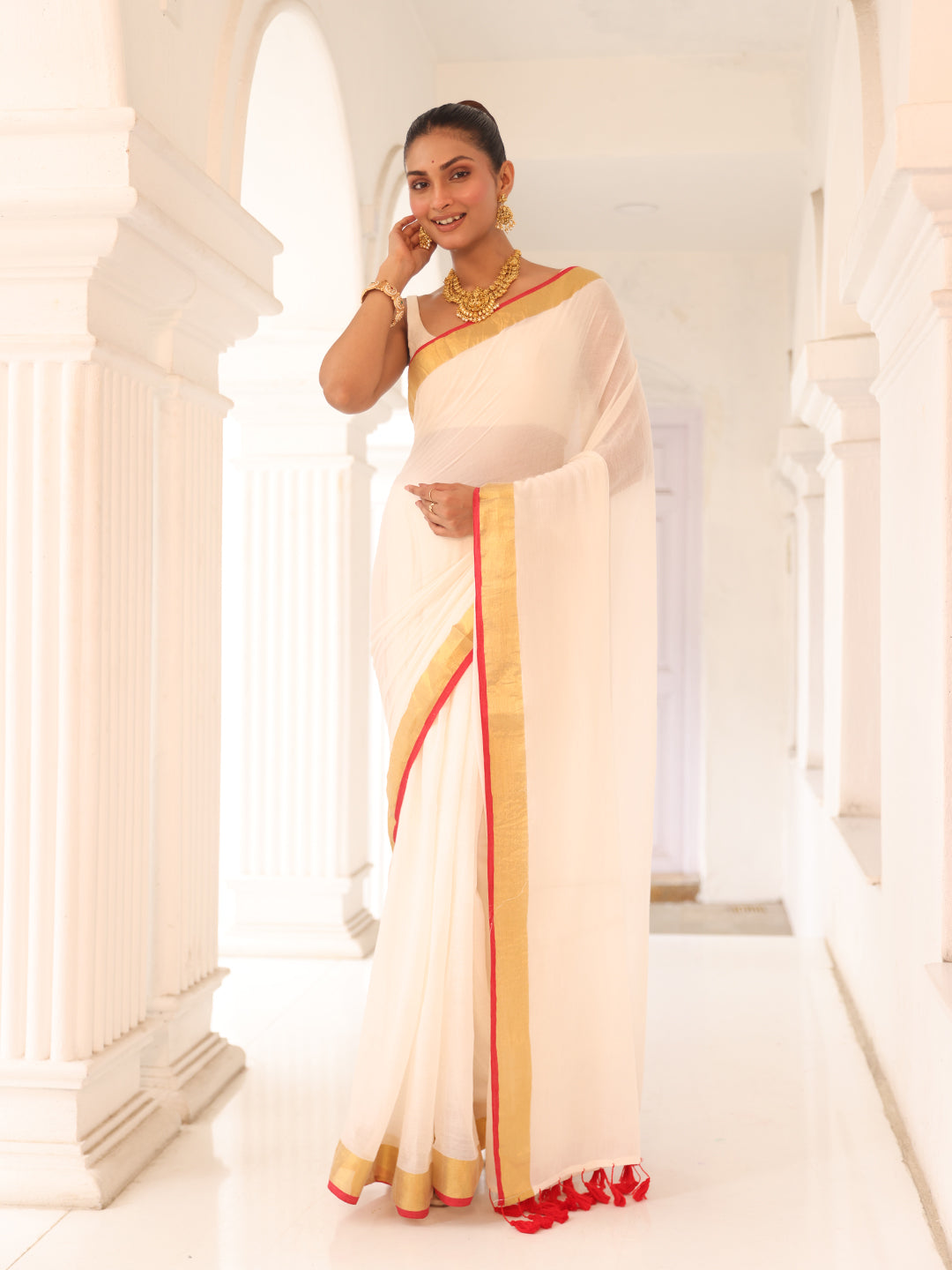 Onam White Red Border Mulmul Cotton Saree