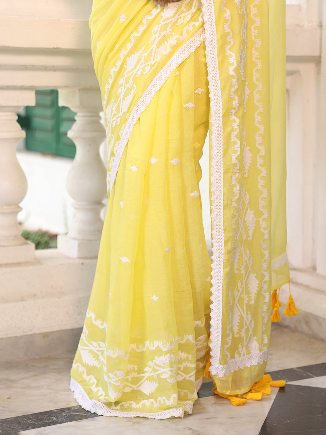 Yellow Jamdani Motifs Mulmul Cotton Saree