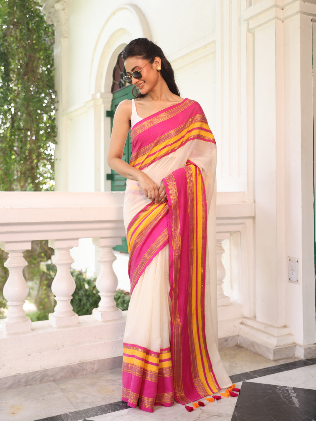 White Pink Border Mulmul Cotton Saree