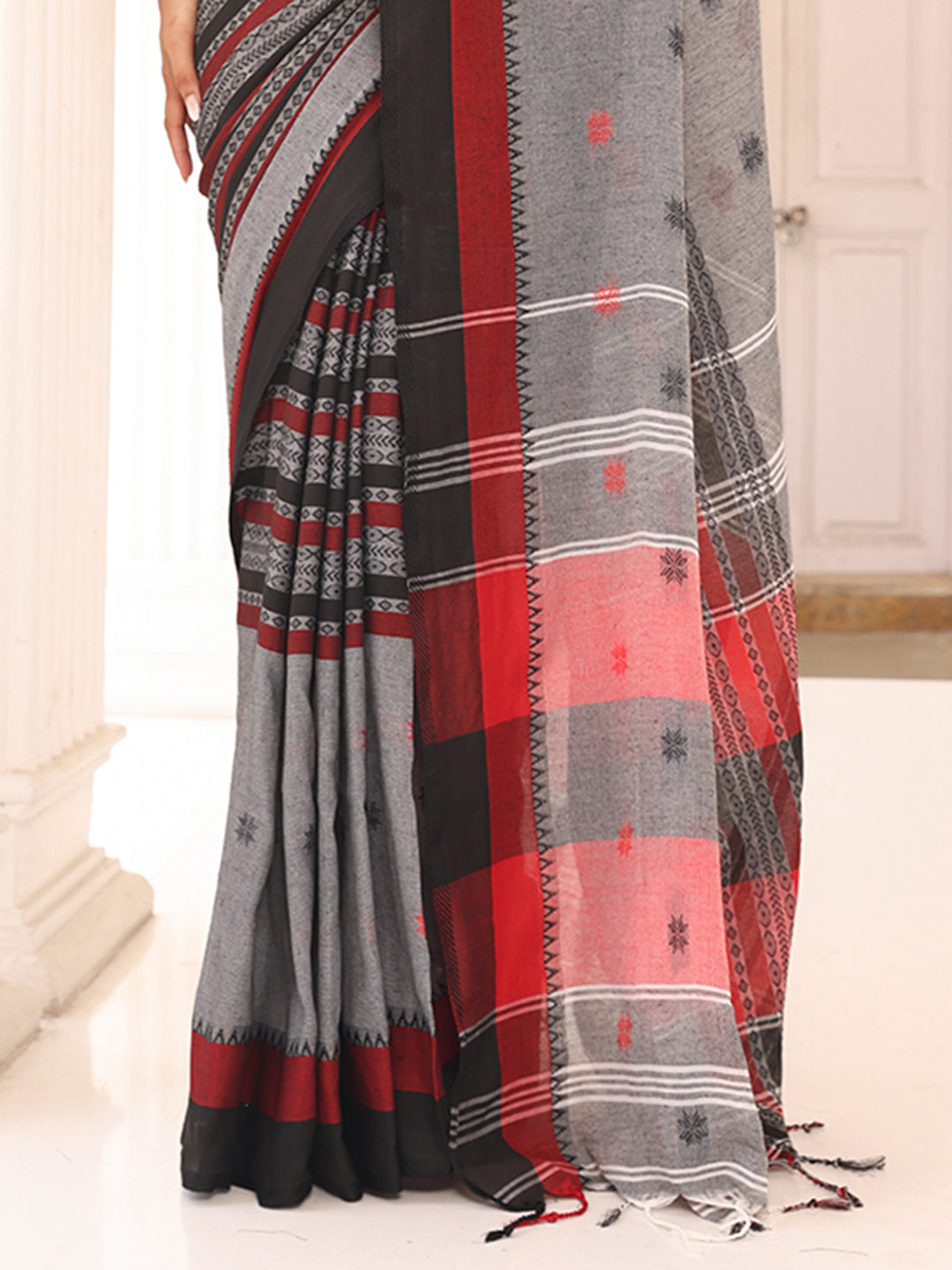 Grey Cotton Saree
