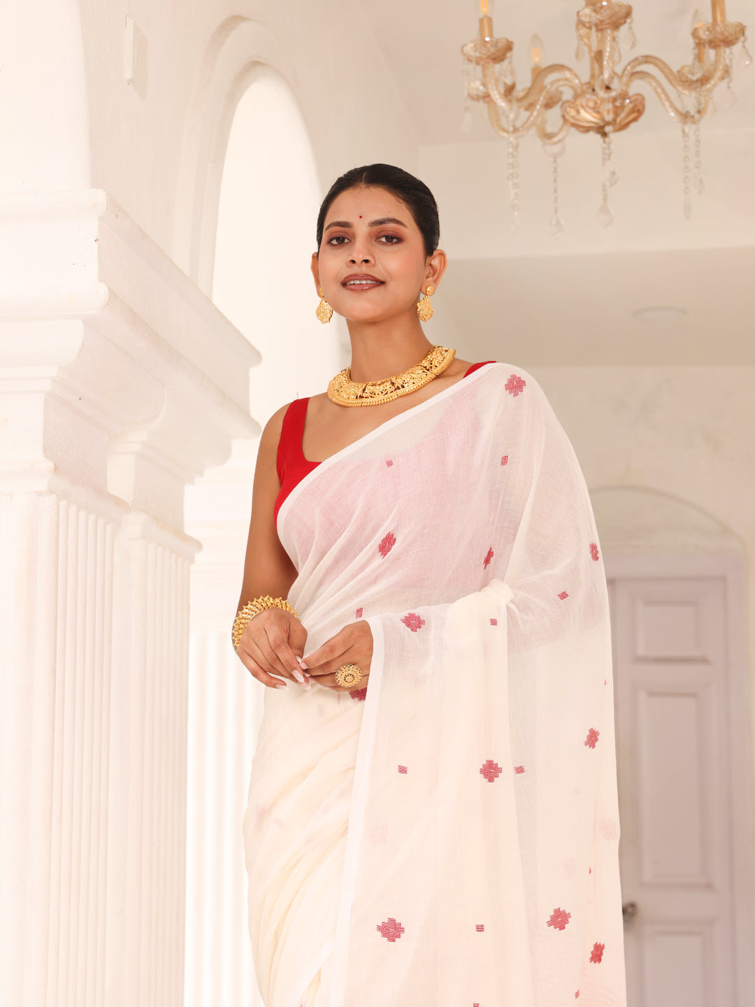 White and Red Mulmul Cotton Saree