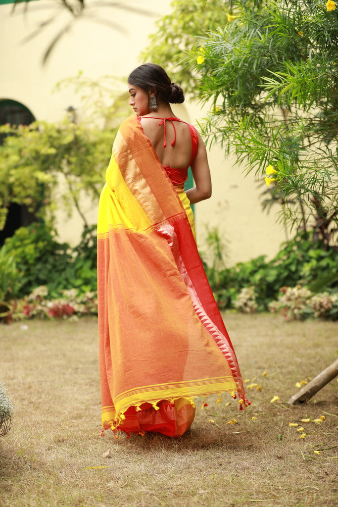 Stunning Mustard Ajrak Print Sarees: Elevate Your Ethnic Wardrobe