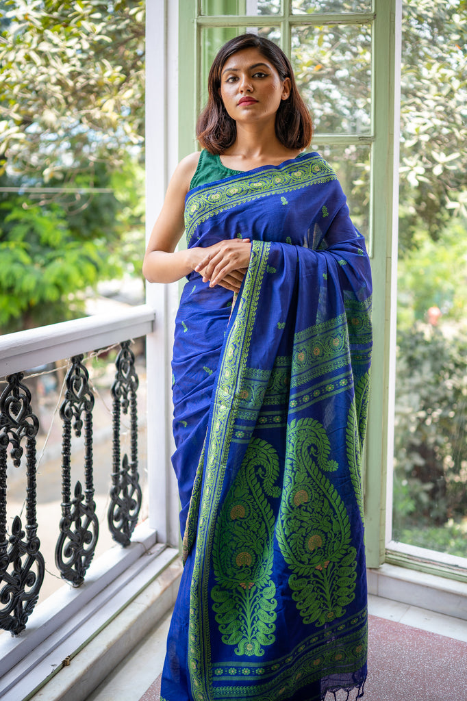 Buy A Peacock Blue Kanchipuram Silk Saree At Anya Online