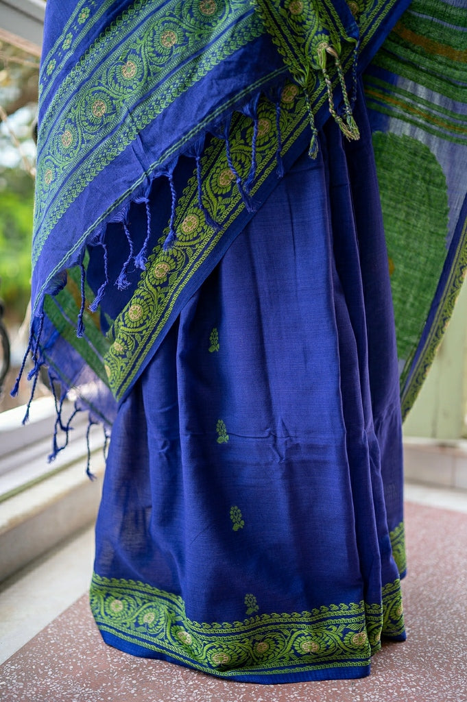 Buy Peacock Blue Sarees for Women by Kairi India Online | Ajio.com